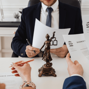 Lire la suite à propos de l’article Comment trouver un avocat compétent à Nanterre ?